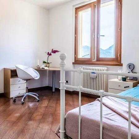 Hintown A Mandello Del Lario فيلة *
